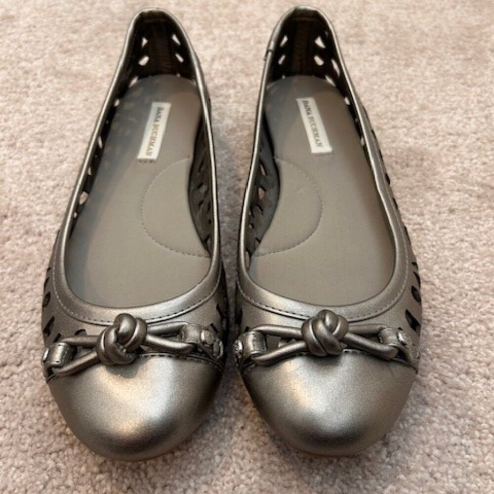 Dana Buchman silver size 8.5 flats (shoes)